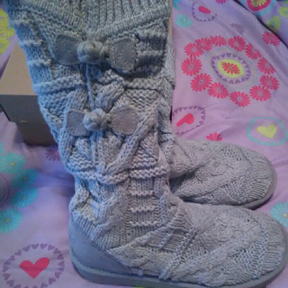 Authentic Uggs Size 6
